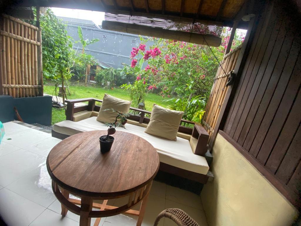 Pomelo Guest House 乌布 外观 照片