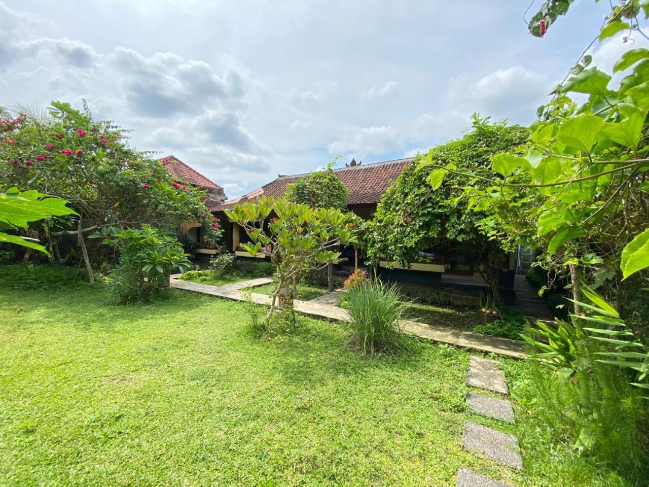 Pomelo Guest House 乌布 外观 照片