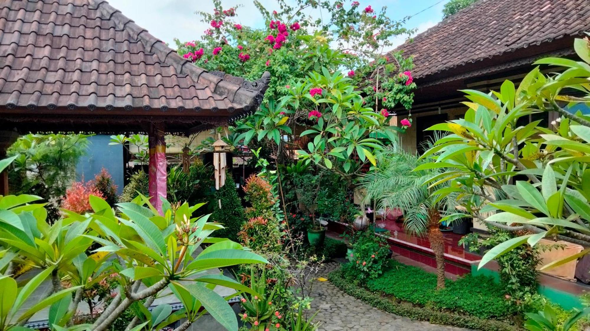 Pomelo Guest House 乌布 外观 照片